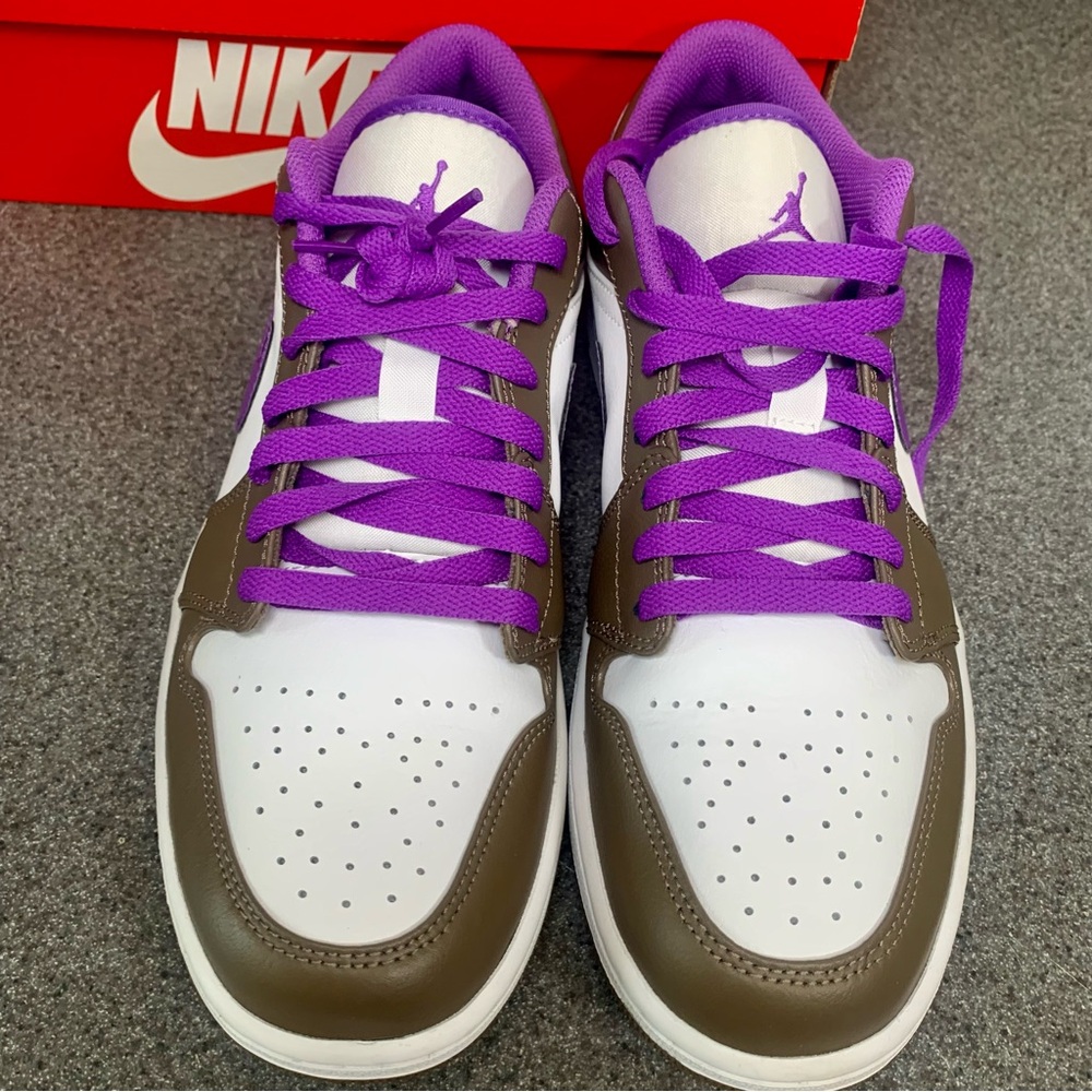 Nike Air Jordan 1 Low Palomino Purple Mocha 553558-215 Men’s 10.5 New - Picture 10 of 12
